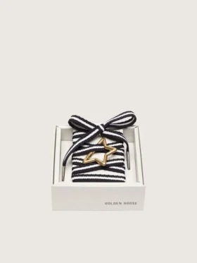 Skins black and white laces with star-shaped snap hook