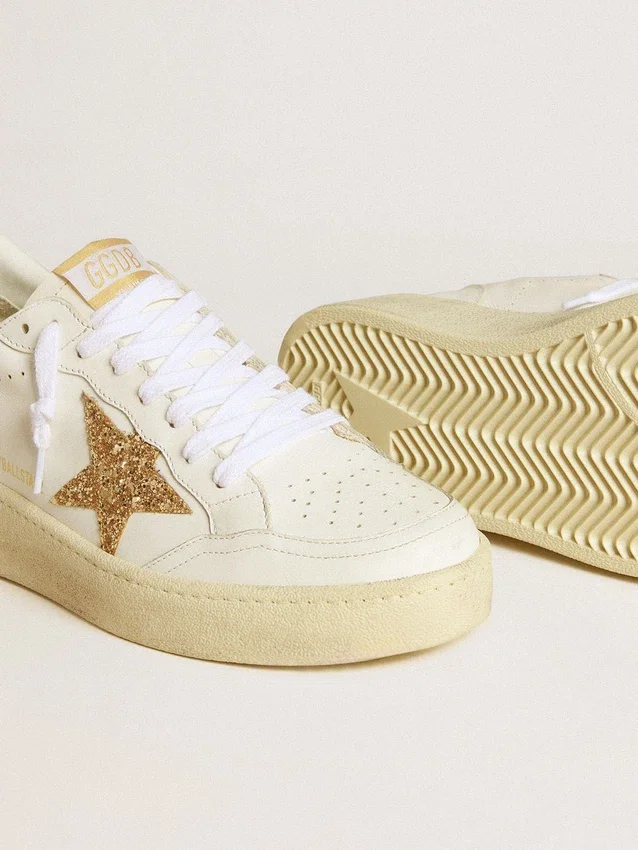 Women’s Ball Star in white leather with gold glitter star and black glitter heel tab