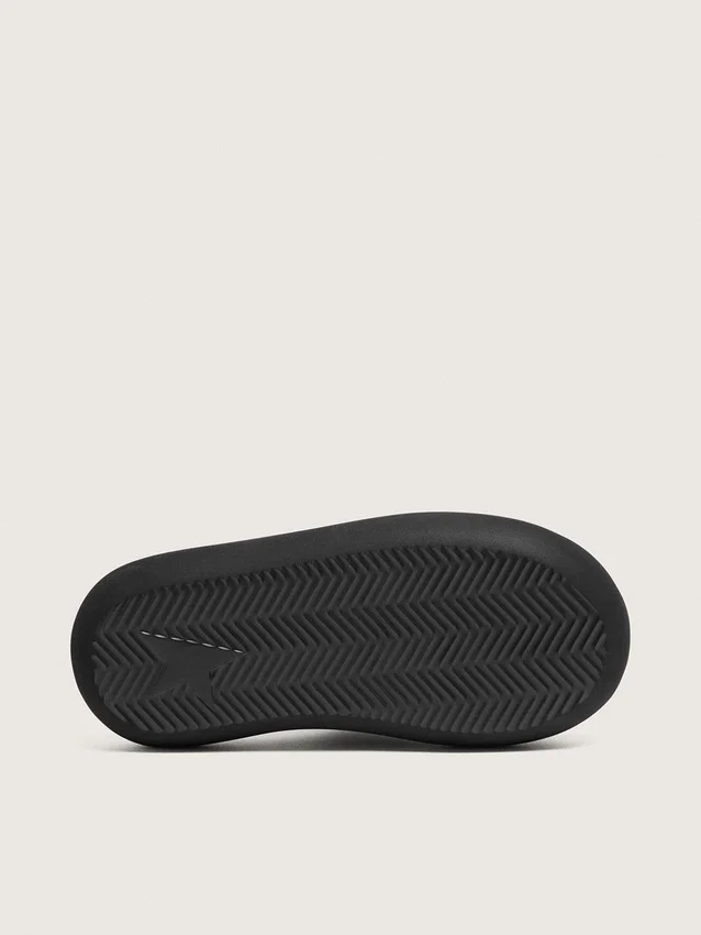 Men's Space-Star slip-ons in black leather