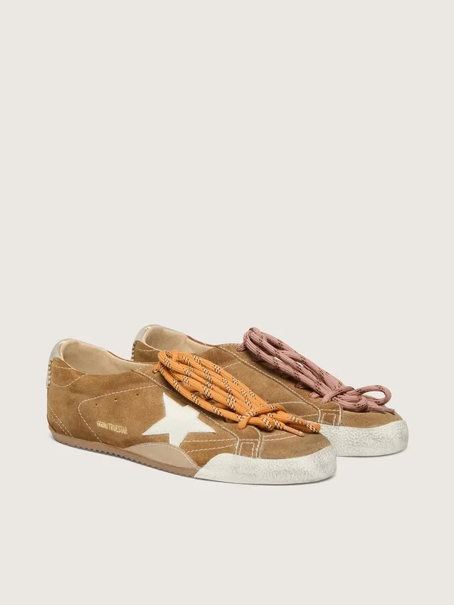 Women's True-Star in tobacco-colored suede with white star and platinum heel tab